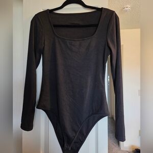 Women's Black Long Sleeve Scoop Neck Bodysuit